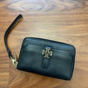 Tory Burch Clutch Wristlet - black pebble leather, fits iPhone